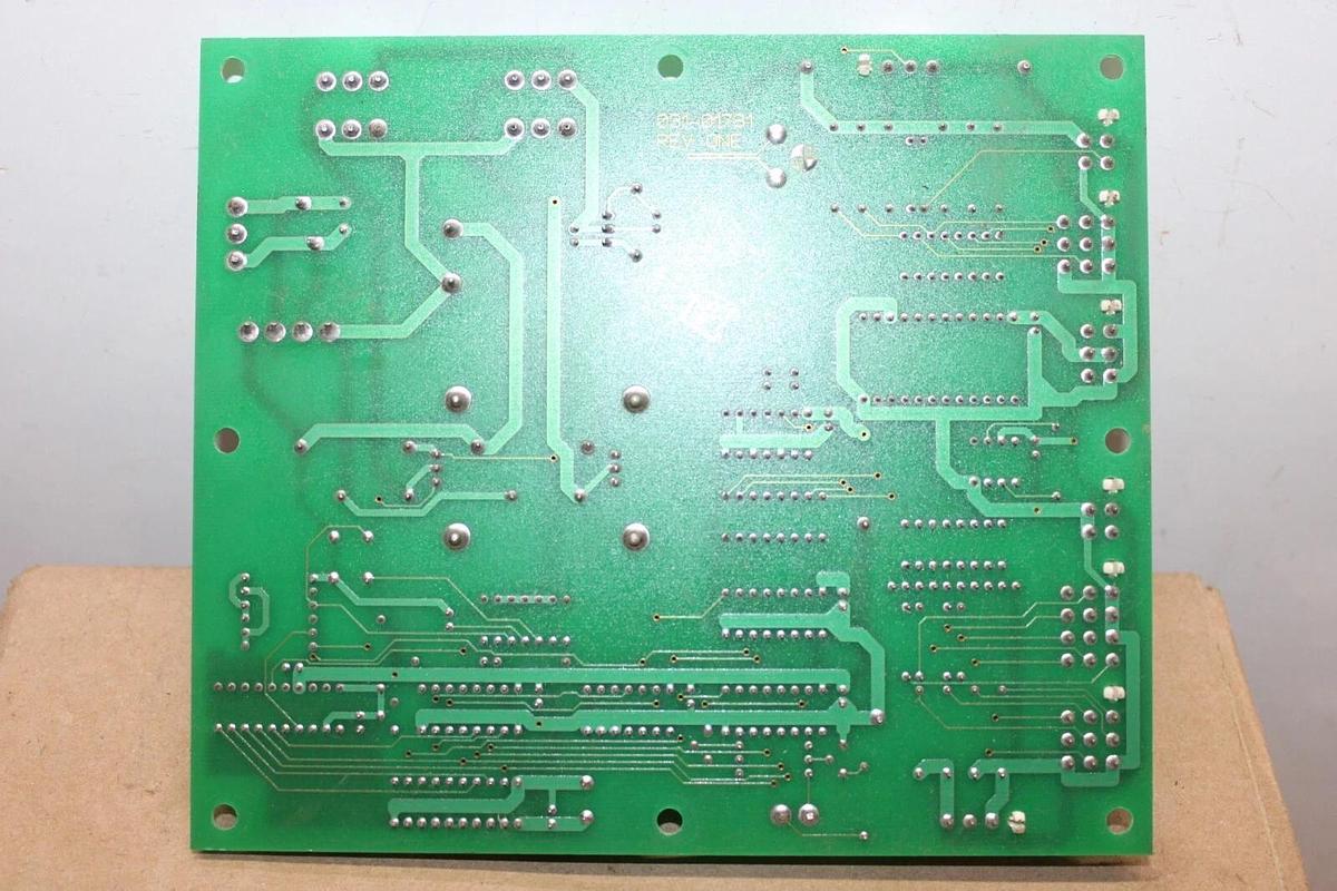 Used YORK CIRCUIT BOARD I/O EXPANSION 031-01781-001 REV. A **WARRANTY INCLUDED**