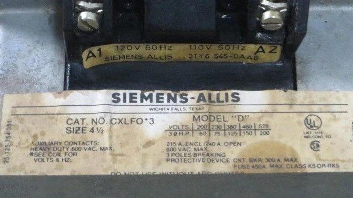 Used SIEMENS NEMA SIZE 4 1/2 CONTACTOR 215 AMP 240 OPEN WITH 120V COIL MODEL CXLFO*3