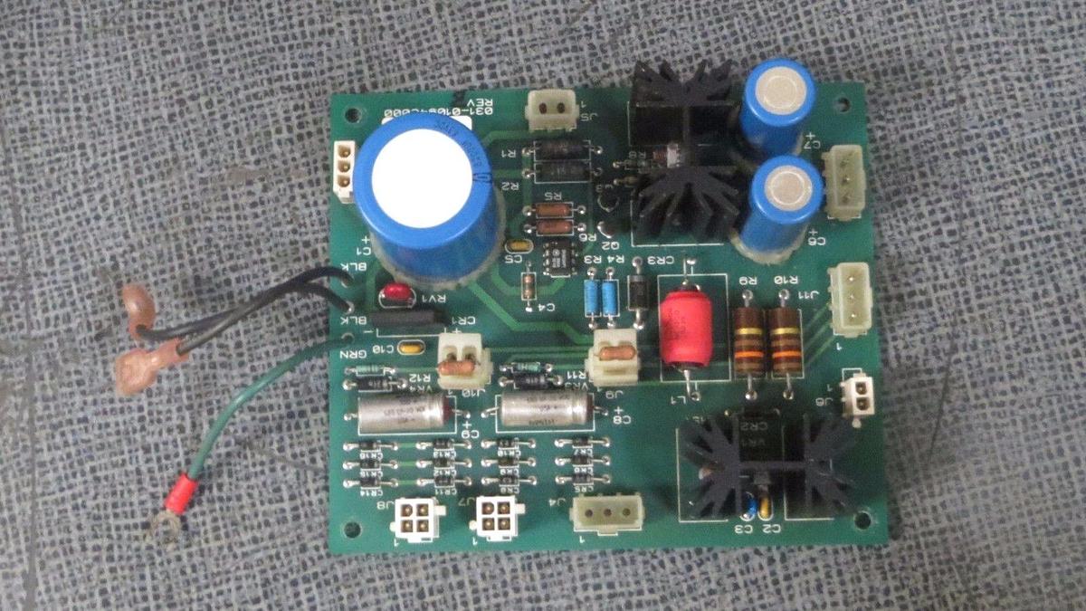 Used YORK CONTROL CARD CIRCUIT BOARD   MODEL/REV:  031-01094C000 **WARRANTY**
