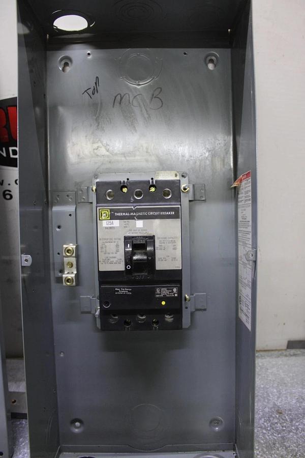 Used SQUARE D CIRCUIT BREAKER ENCLOSURE KA225F 225 AMP MAX 600 VAC W/ KAL36125
