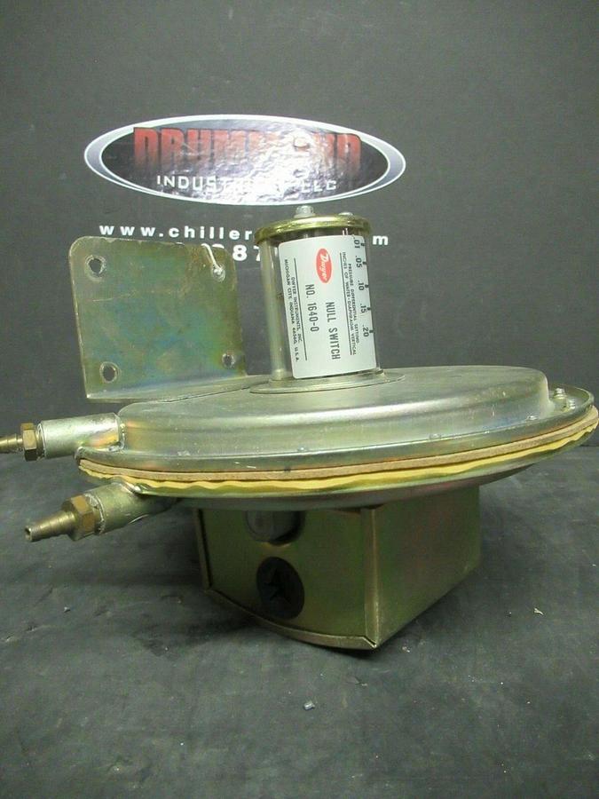 Used DWYER NULL SWITCH 1640-0 / 031-01281-000 / 194828-00