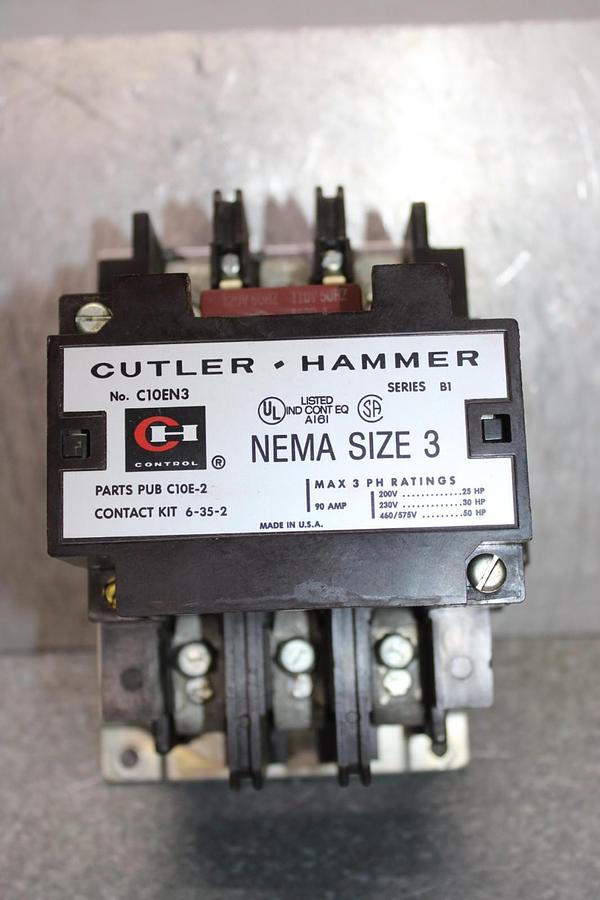 Used CUTLER-HAMMER CONTACTOR C10EN3 NEMA SIZE 3 90 AMP 600 VAC 3-POLE COIL: 120 V
