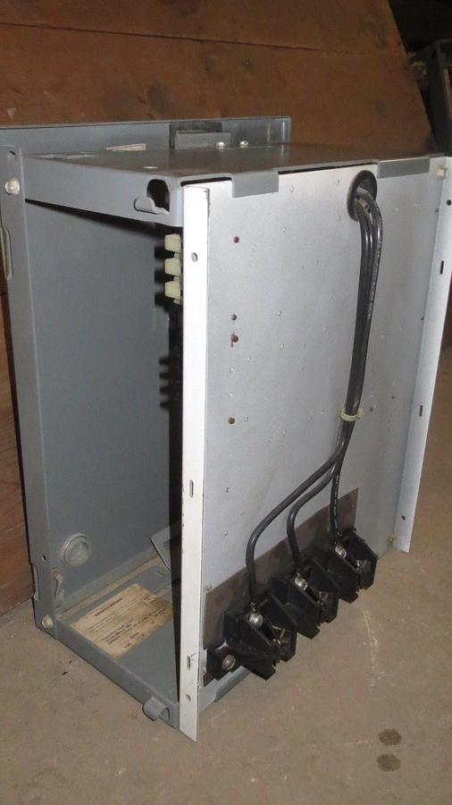 Used CUTLER HAMMER 17" FUSIBLE FEEDER D/C BUCKET 480 VAC 80 AMP