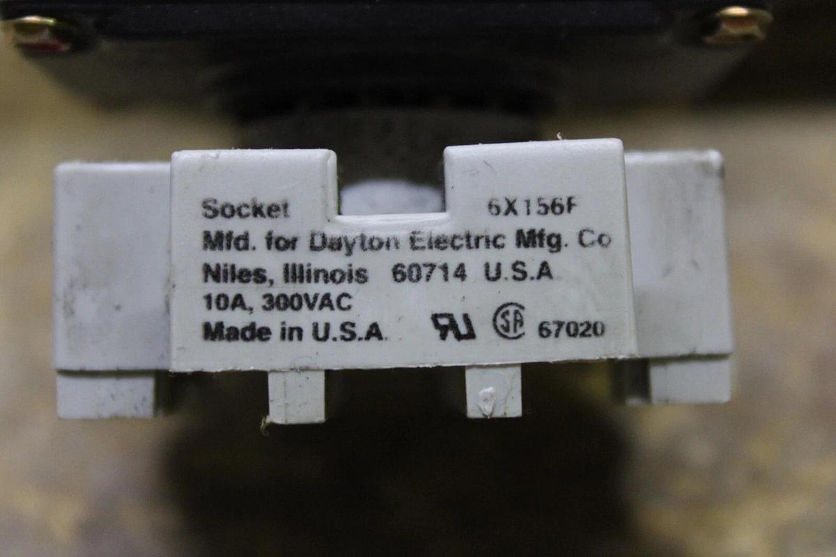 Used DAYTON TIME DELAY RELAY 6A855 0.05 SEC TO 999 MIN 120/240 VAC 10 AMP 1/3 HP