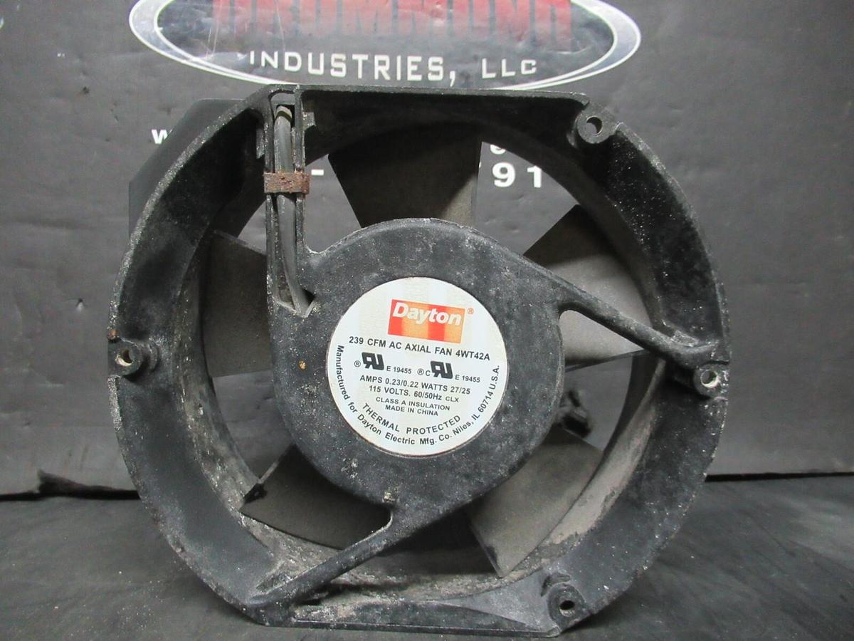 Used DAYTON AC AXIAL COOLING FAN 4WT42A 239 CFM 0.23 AMP 27 WATT 115 VOLT 3200 RPM