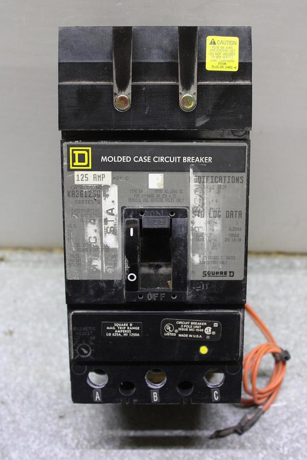 Used SQUARE D I-LINE CIRCUIT BREAKER KA36200 200 AMP 600 VOLT 3-POLE