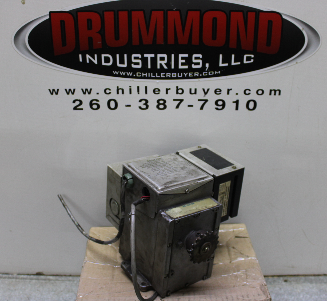 Used CARRIER ELECTRIC ACTUATOR HF26BB026 XU-346-0-0-1 0.95 AMP 115 VOLT