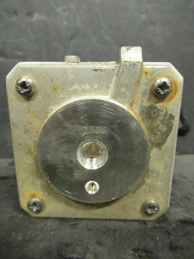 Used FERRAZ SHAWMUT 6,6URD33TTF0700 PROTISTOR FUSE Y300079 660 VAC 700 AMP WARRANTY