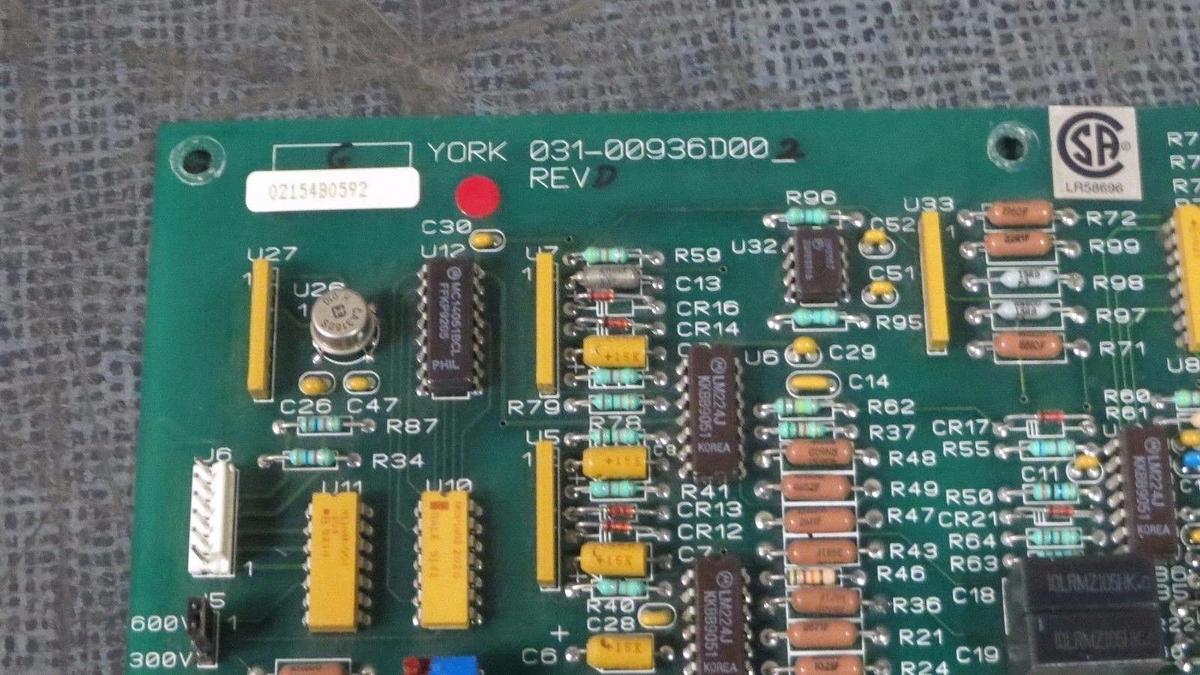 Used YORK LOGIC CONTROL CIRCUIT BOARD  MODEL/REVISION: 031-00936D002 REV D