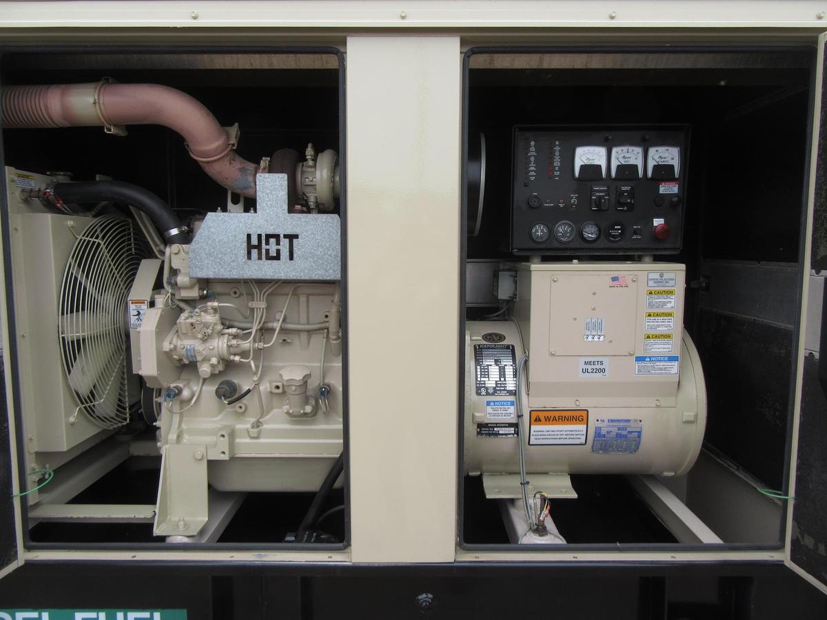 Used 60 KW DIESEL GENERATOR KATOLIGHT 120/240V RE-CONNECTABLE SOUND ENCLOSED 204 HRS