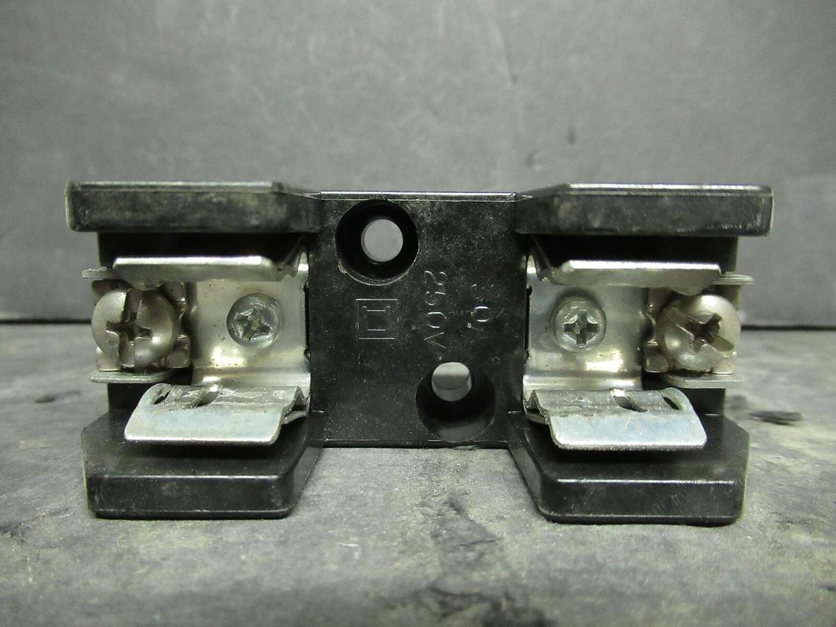 Used LOT OF 4 SQUARE D FUSE HOLDER 9080 PF-1 FOR 30 AMP 250 V CLASS H FUSES ONLY
