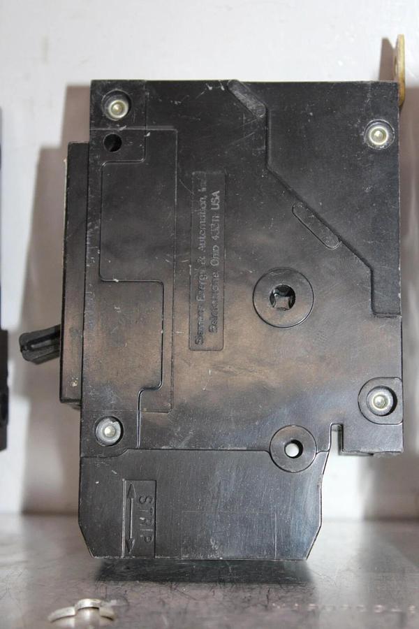 Used LOT OF 3 SIEMENS BQD CIRCUIT BREAKER BQD120 20 AMP SINGLE POLE 277 VAC