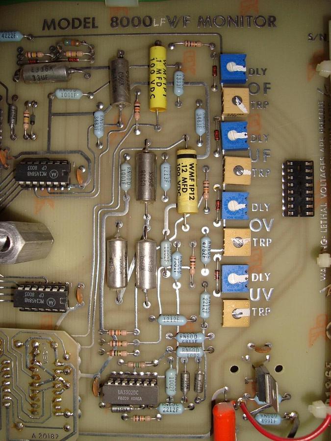 Used GENERAL ELECTRIC 8000 LF V/F MONITOR D20186F REV. C D20186B REV.C