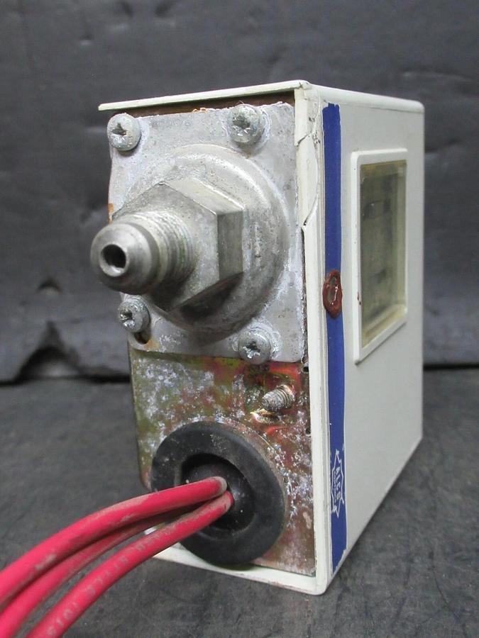 Used ALCO LOW PRESSURE CONTROL FF115 (A22-112) 10 AMP 240 VAC 44 PSI **WARRANTY**