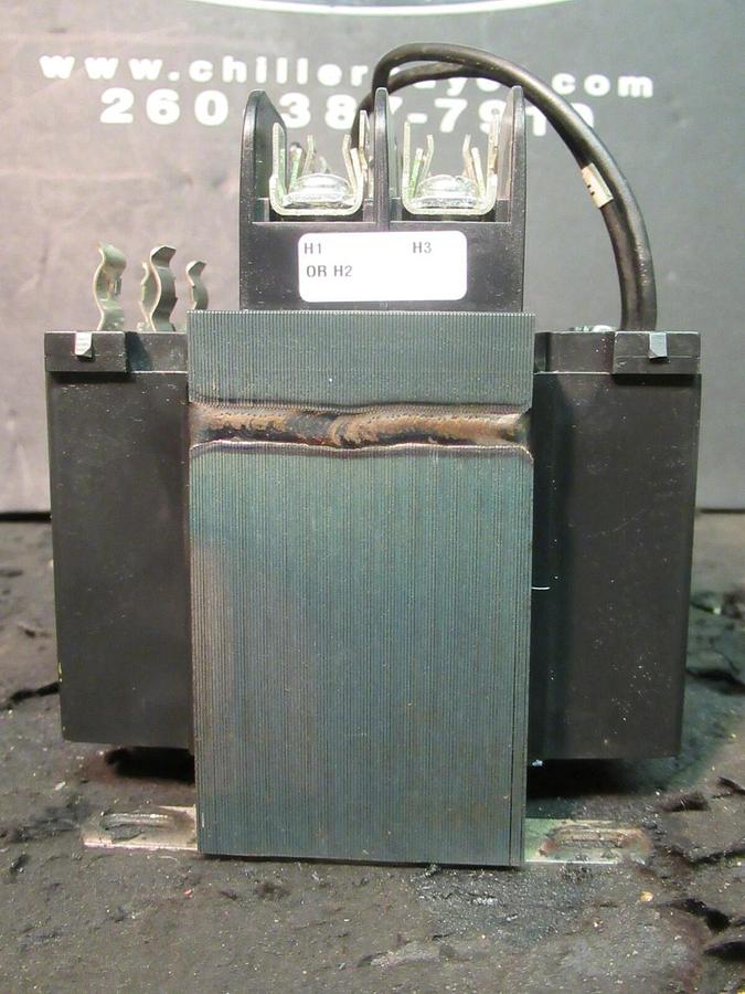 Used 0.015 KVA (15 VA) CUTLER HAMMER CONTROL TRANSFORMER 277/208 V 120 V C0150E3AFB