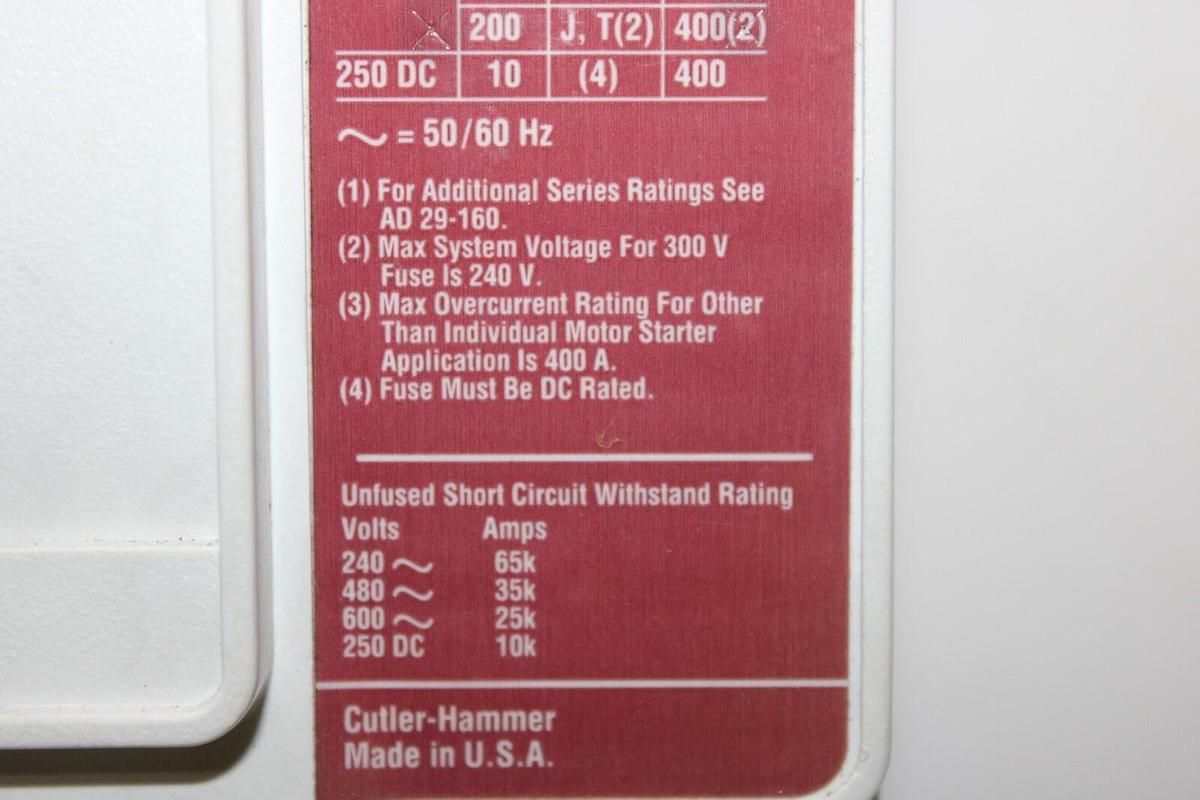 Used CUTLER-HAMMER MOLDED CASE SWITCH LD3600KW 3-POLE 600 AMP 600 VAC KD-K