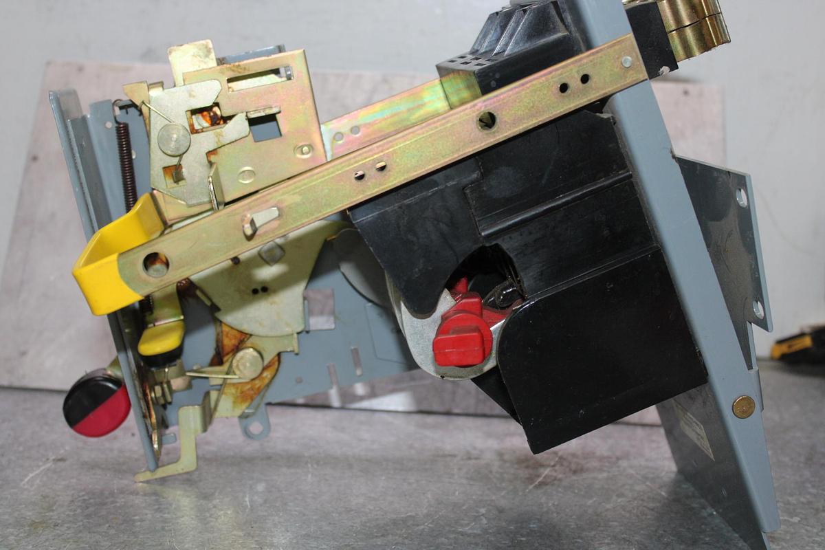 Used CARRIER INTEGRATED STARTER MODULE CEPL130259-07-R 115 VAC