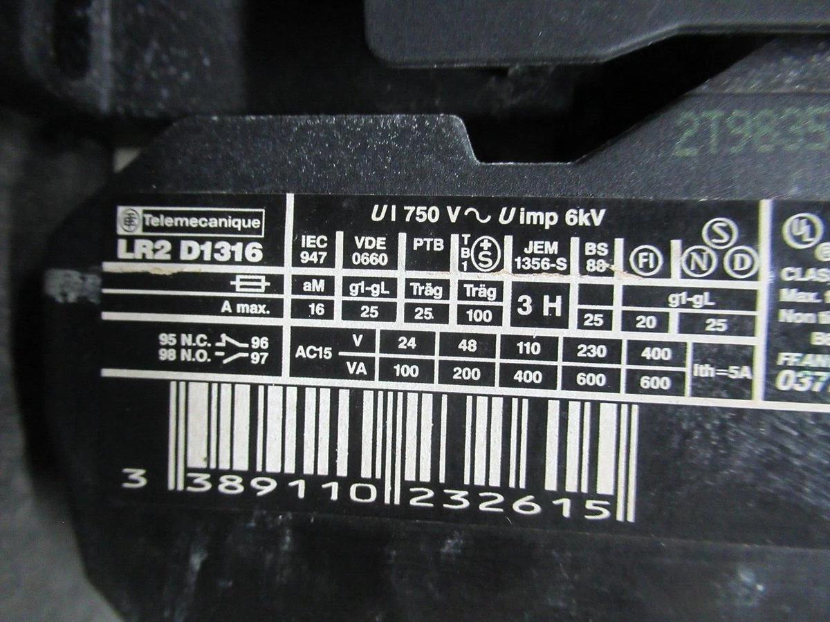Used TELEMECANIQUE STARTER LC1D12106 W/ OVERLOAD RELAY LR2-D1316 25 AMP 600 VAC 10 HP