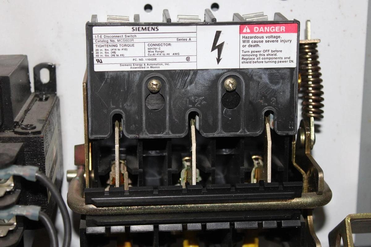 Used SIEMENS NEMA 1 ENCLOSED COMBINATION STARTER W/ SIZE 1 SXL-CO & MCS603R