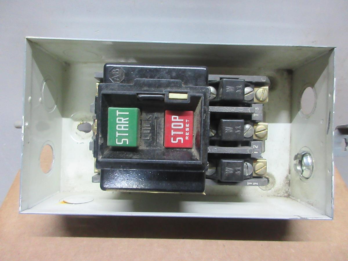 Used GENERAL ELECTRIC DFPTQL4 BUSPLUG 50 AMP 240 VAC 3-PHASE 4-WIRE