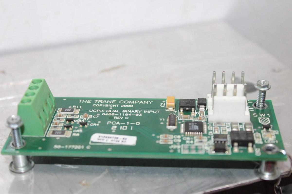 Used TRANE UCP3 DUAL BINARY INPUT X13650728-04 REV. C 6400-1104-03 REV. C