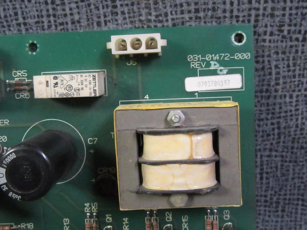 Used YORK SCR TRIGGER CIRCUIT BOARD MODEL/REVISION: 031-01472-000 REV D