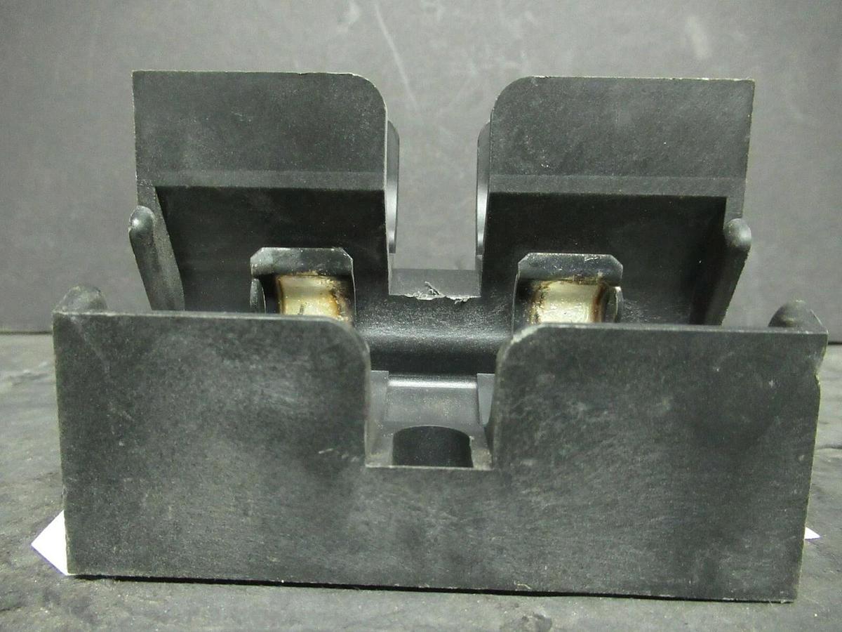 Used LOT OF 2 BUSS BLOCK FUSE HOLDER JP60030-3CR 30 AMP 600 VAC FOR CLASS J FUSES
