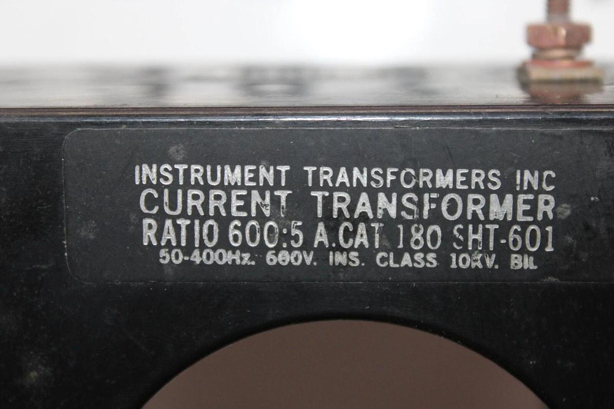 Used INSTRUMENT TRANSFORMER CURRENT TRANSFORMER 180-SHT-601 600:5 AMP 600V 50-400HZ