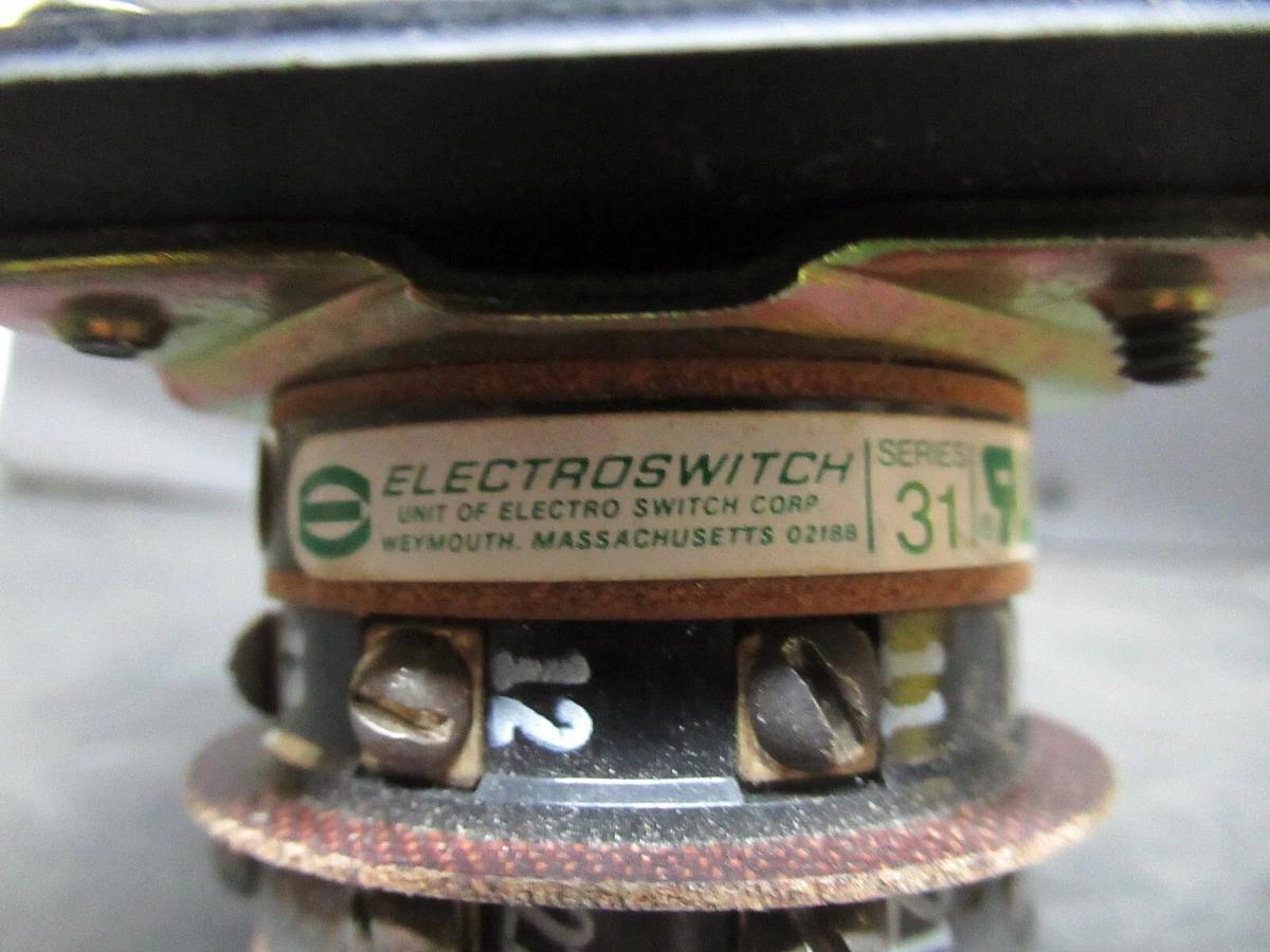 Used ELECTROSWITCH SERIES 31 CONTROL SWITCH 3104C 3-PHASE 125-600 VAC 10-3 AMP