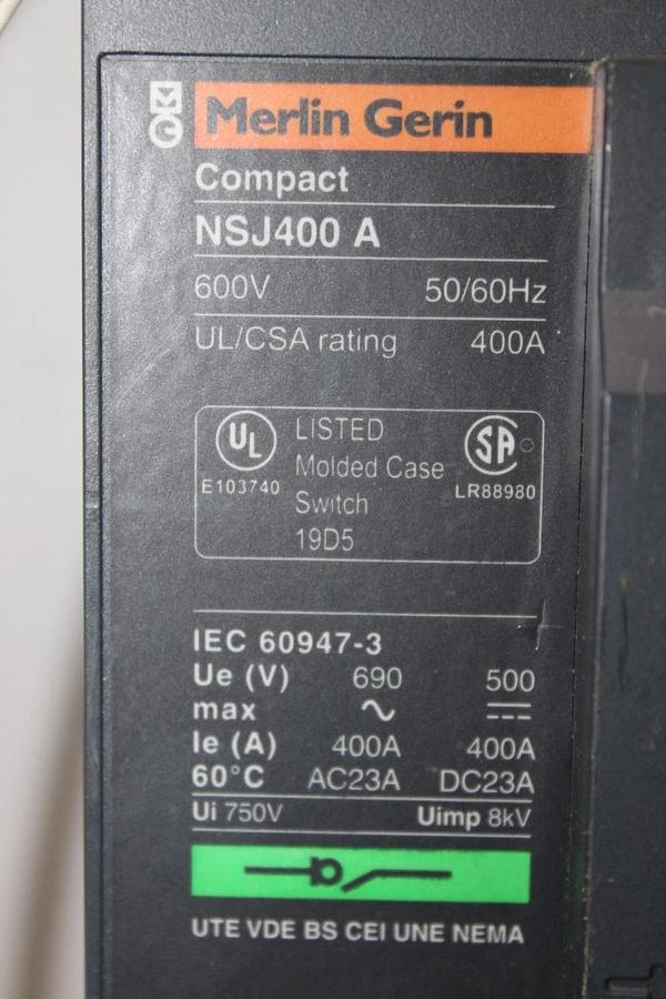 Used MERLIN GERIN COMPACT MOLDED CASE SWITCH NSJ400 400 AMP 690 VOLT 3-POLE