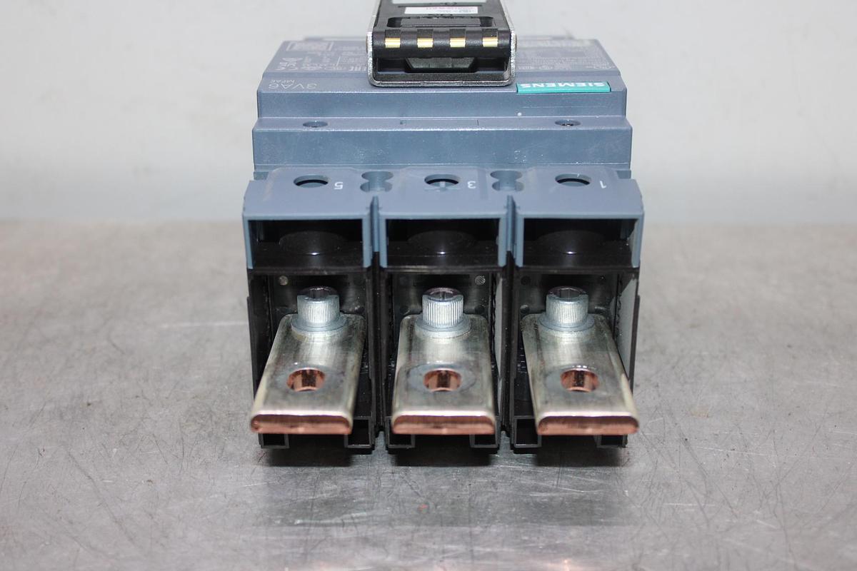 Used ABB MH HIGH INTERRUPTING CIRCUIT BREAKER 800 AMP 600 VAC 3-POLE