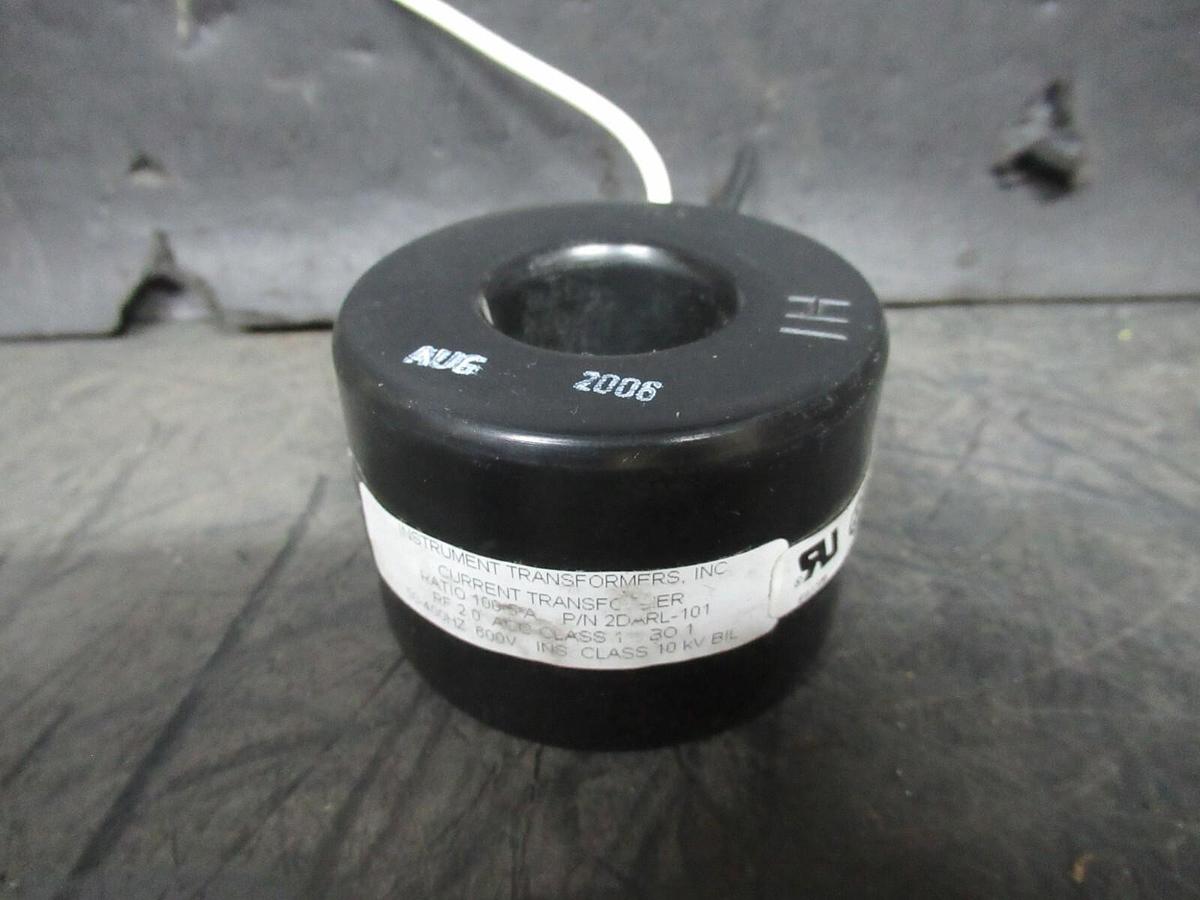 Used INSTRUMENT CURRENT TRANSFORMER 2DARL-101 RATIO: 100:5 A RF: 2 50-400 HZ 600 V