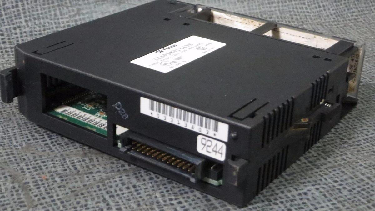 Used GE FANUC 16 PT POS/NEG INPUT MODULE MODEL: IC693MDL645B **WARRANTY INCLUDED!**