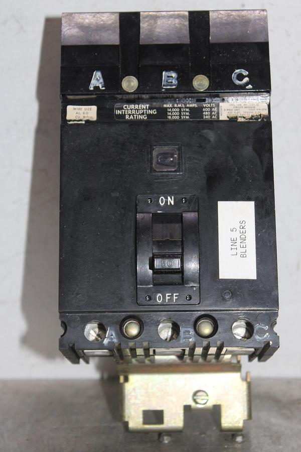 Used SQUARE D I-LINE CIRCUIT BREAKER FA34040 SERIES 2 40 AMP 480 VAC 3-POLE