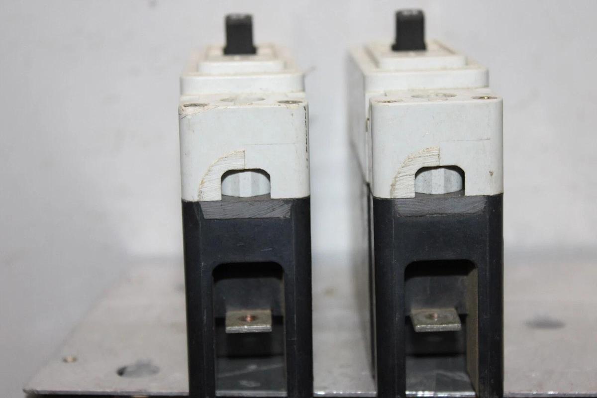 Used LOT OF 2 CUTLER HAMMER EHD1020 20 AMP 277 VAC SINGLE POLE *WARRANTY*