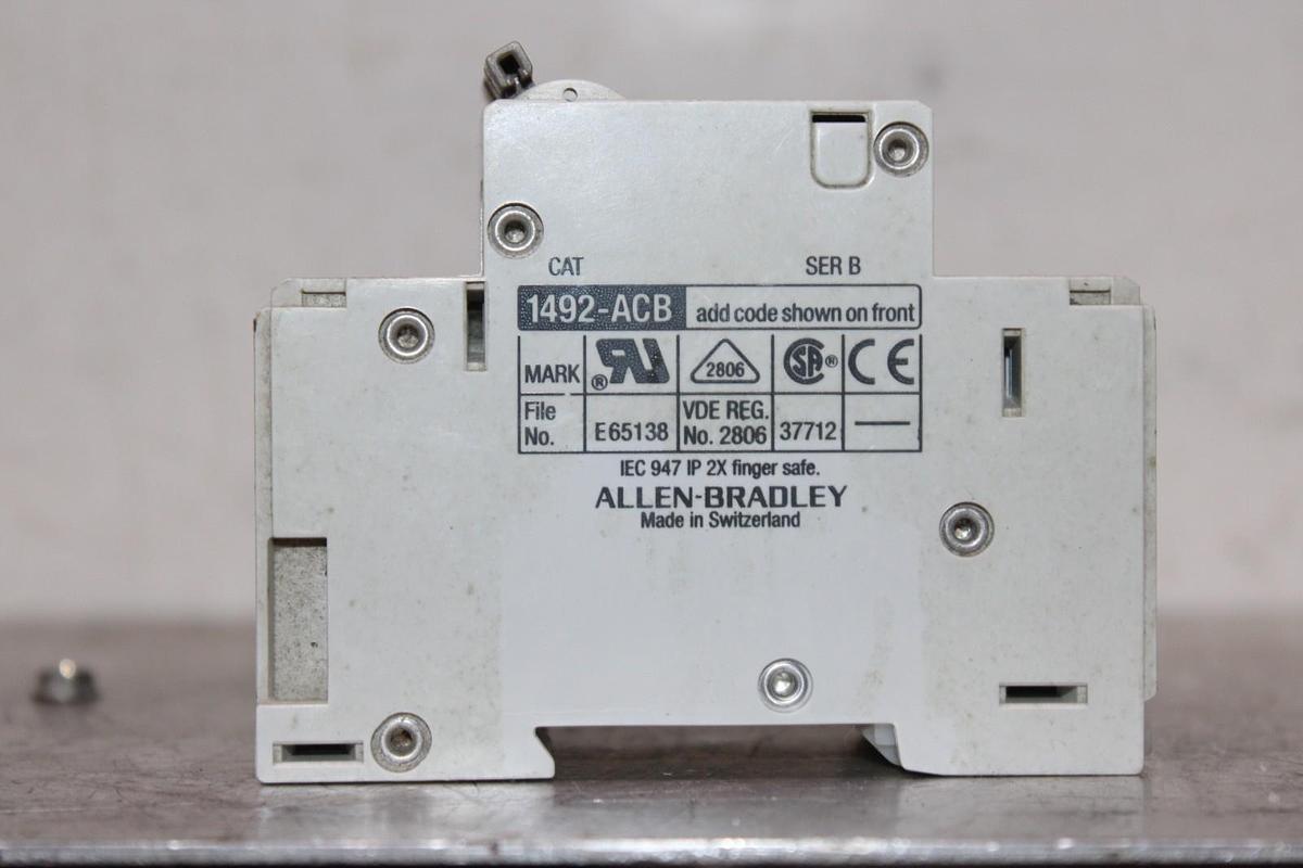 Used ALLEN BRADLEY CIRCUIT BREAKER 1492-ACB 277 VAC 6 AMP 2-POLE