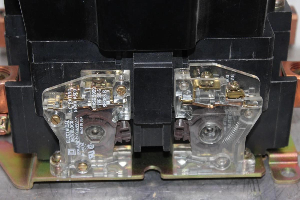 Used SQUARE D CONTACTOR 8502SF01 NEMA SIZE 4 600 VAC 2-POLE COIL: 120V