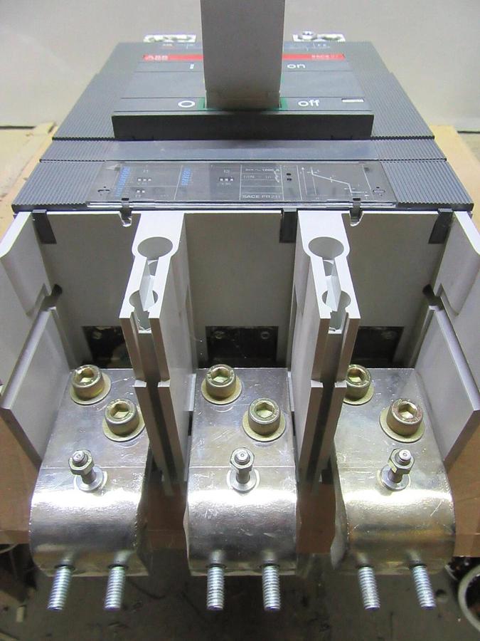 Used ABB CIRCUIT BREAKER SACE S7 S7H 1000 AMP 600 VAC W/ AUXILIARY SWITCH & SHUNT