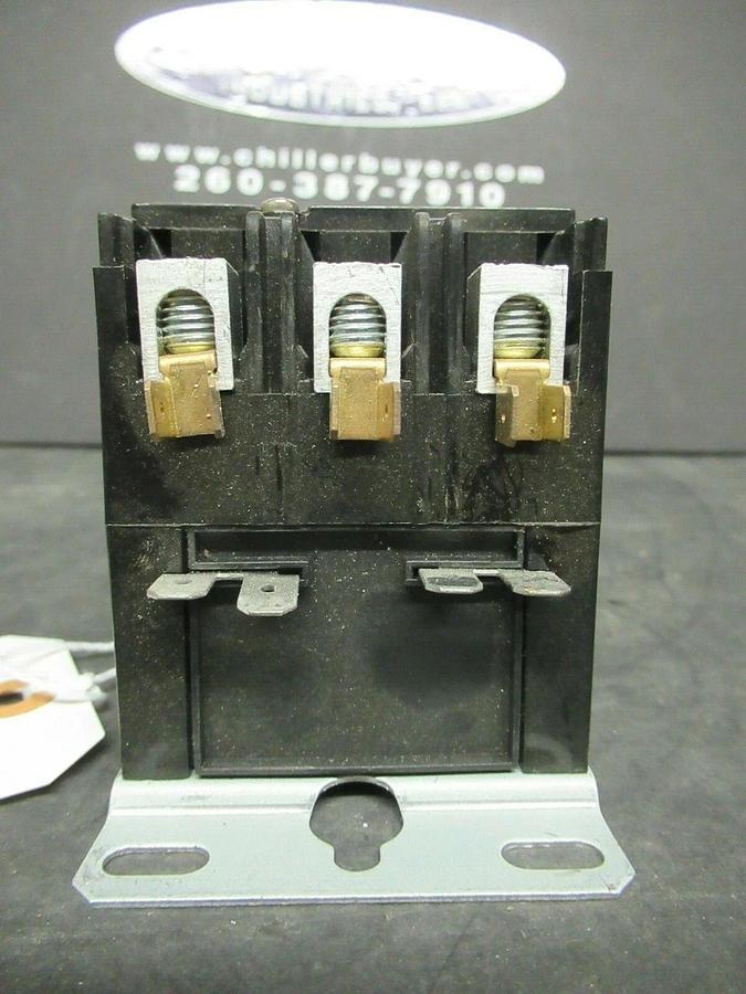 Used PACKARD CONTACTOR C330B 30 AMP 40 AMP/RES 600 VAC 20 HP 3-POLE COIL: 120 VAC