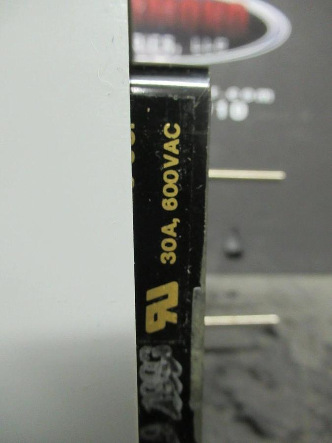 Used THE STATES CO MULTI-AMP CORP 1 POLE TEST SWITCH WITH ENCL 30A 600V C2-401-K-B GE