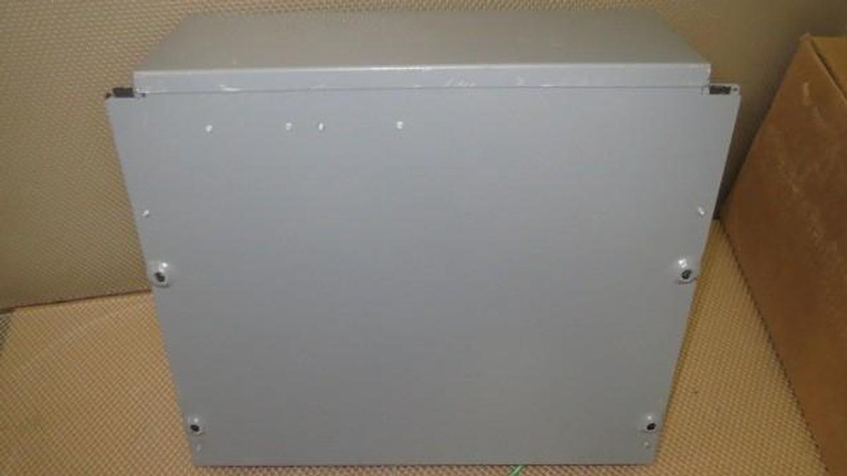 Used MYRON ZUCKER CAPACITOR CALMOUNT SERIES, KVAR 20, 480 V, 3 PHASE -- KIM43020-3