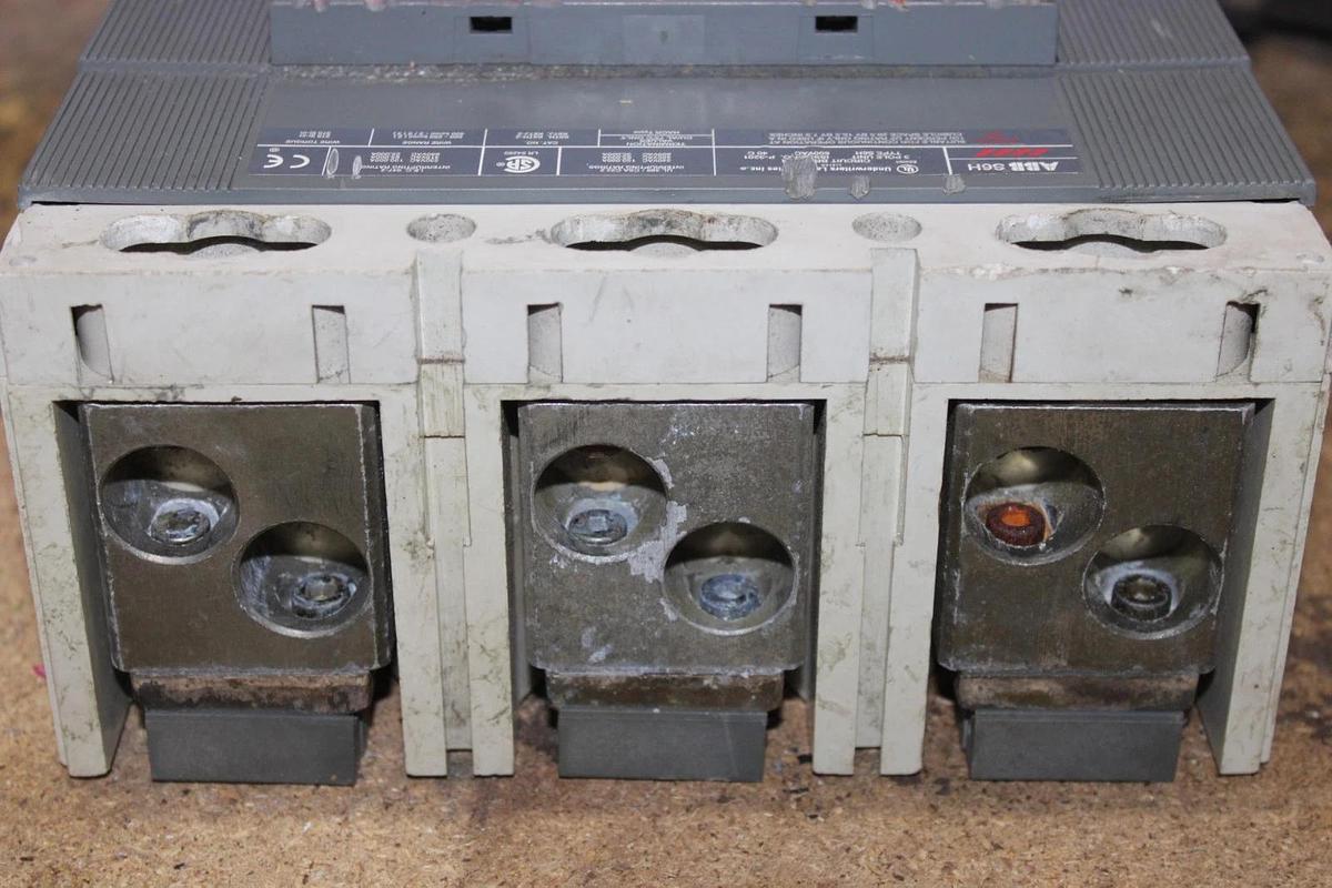 Used ABB CIRCUIT BREAKER SACE S6 S6H 600 AMP 600 VAC 3-POLE **WARRANTY INCLUDED**