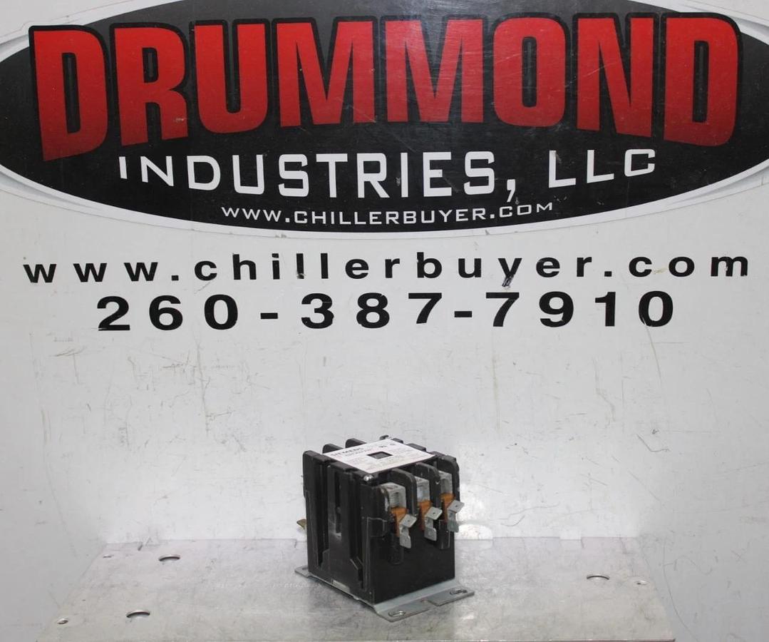 Used SIEMENS CONTACTOR 42AF35AFAWT 25 AMP 3-POLE 600 VAC COIL: 110/120V