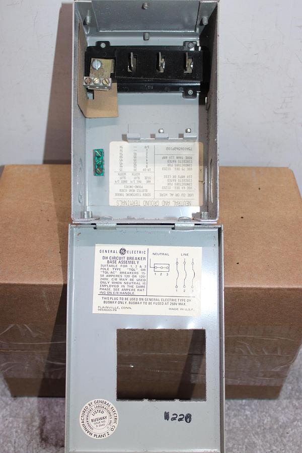 Used GENERAL ELECTRIC DFPTQL4 MOD. 4 BUSPLUG 50 AMP 240 VAC 3-PHASE 4-WIRE