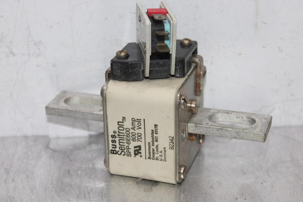 Used BUSSMANN SEMITRON SQUARE BODY FUSE SPP-6E600 600 AMP 700 VOLT **WARRANTY**