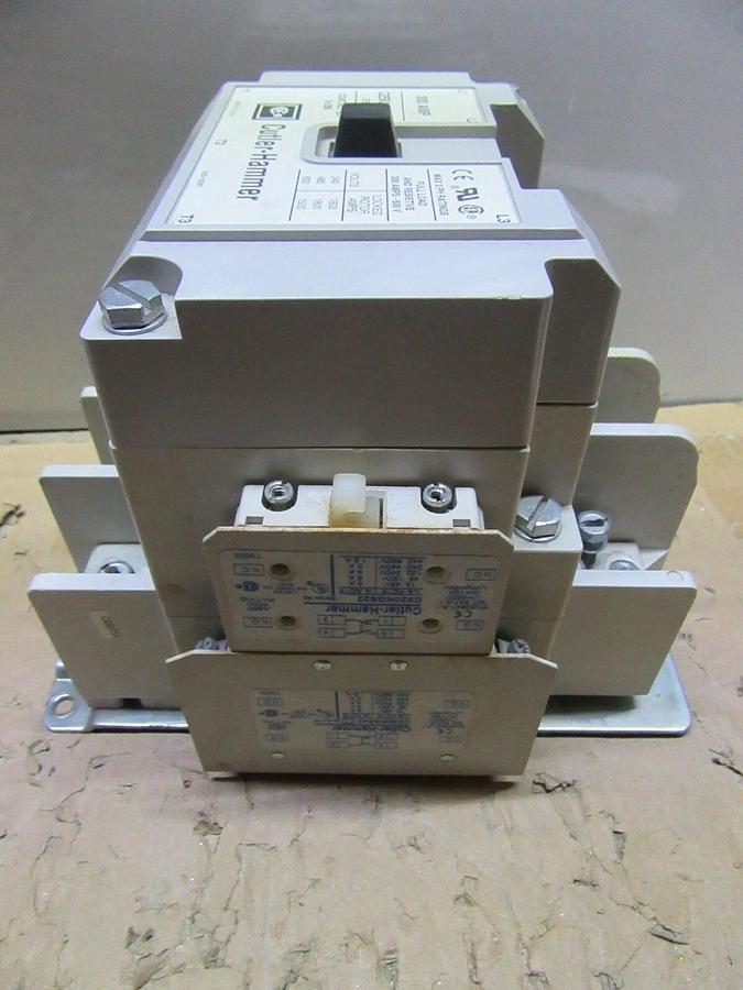 Used CUTLER HAMMER CONTACTOR C25KNE3300 300 AMP 600 VAC 3-PHASE COIL: 110/120 V