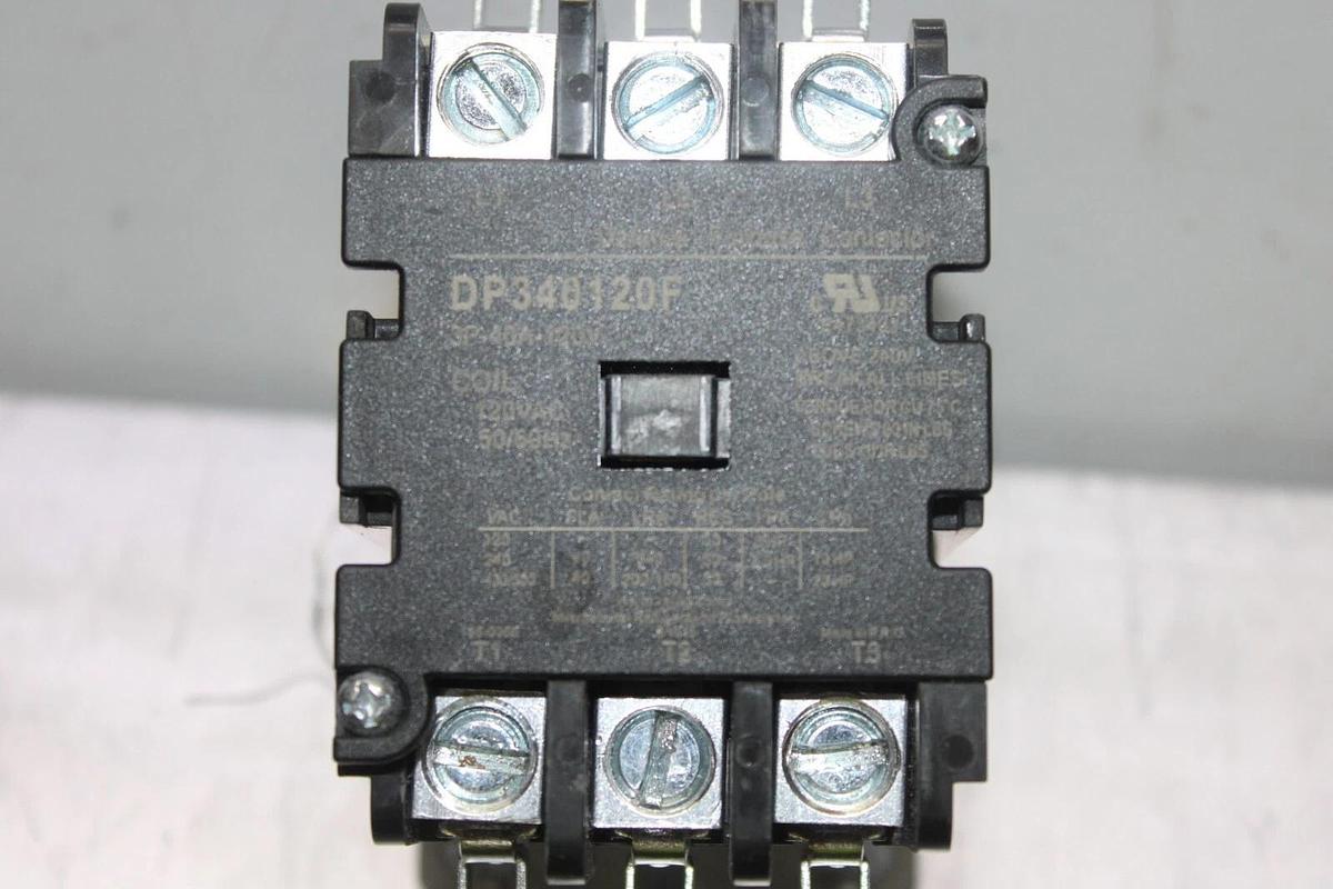 Used IRP CONTACTOR DP340120F 40 AMP 3-POLE 600 VAC 3-PHASE COIL: 120 V