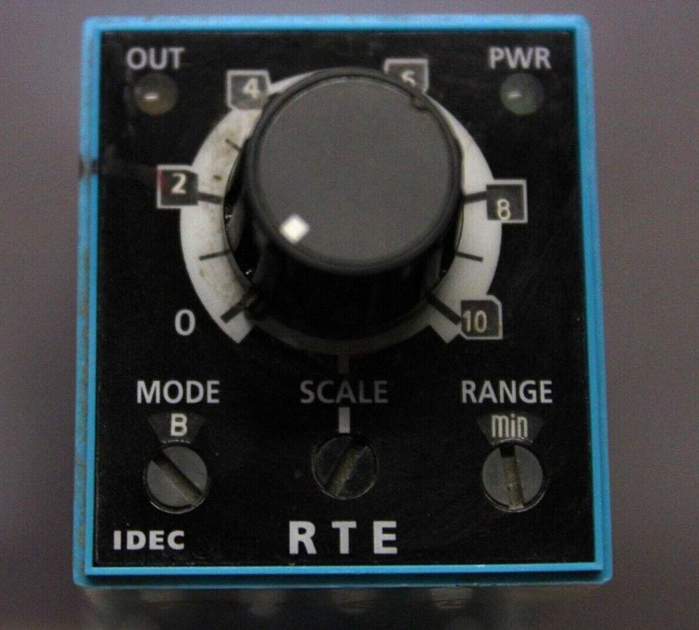 Used IDEC ELECTRONIC TIMER RTC-P1AF20 240 VAC 10 AMP **WARRANTY INCLUDED**