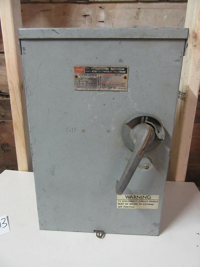 Used FPE FEDARAL PACIFIC RH5636R NON-FUSIBLE DISCONNECT NEMA 3R 60 AMPS 600 VAC