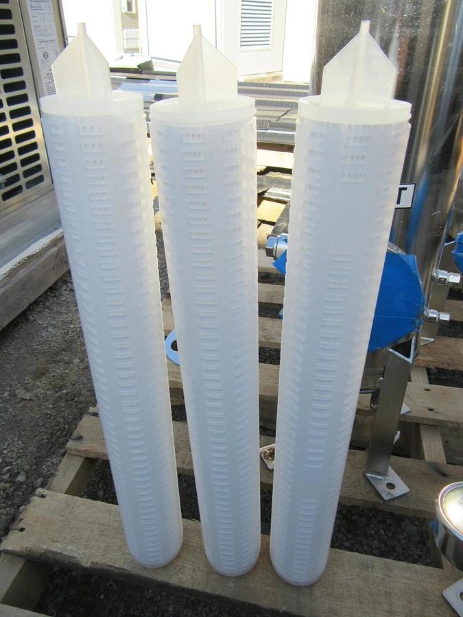 (1) 316 STAINLESS STEEL GLOBAL FILTER MULTI CARTRIDGE VESSEL GTCH3 1-1/2" FNPT